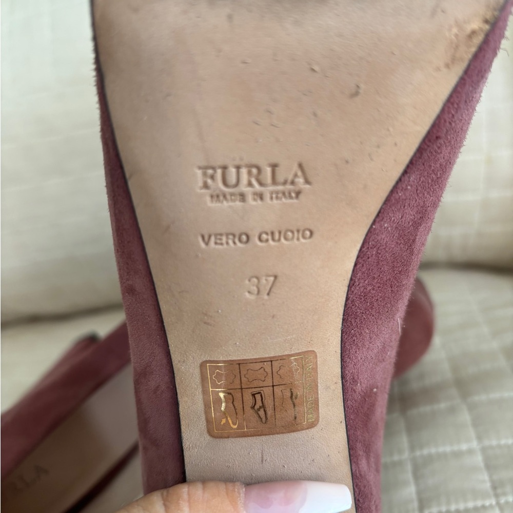 Furla Pink Suede Heels - Picture 6 of 10